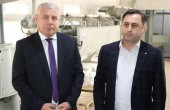 ფრიდონ ფუტკარაძემ სოფელ ძენწმანში თხილის მიმღებ-გადამამუშავებელი საწარმო დაათვალიერა
